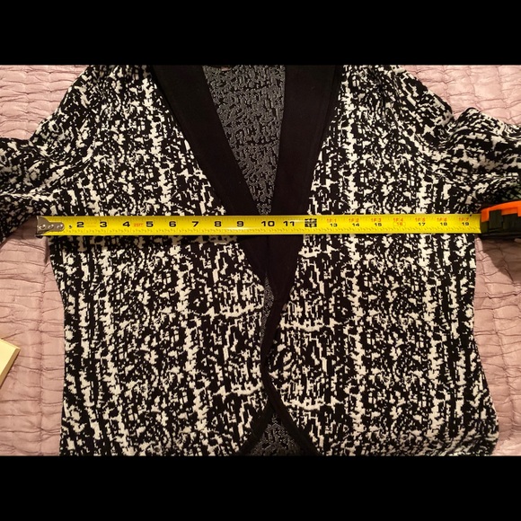 Sweater/Jacket - Picture 2 of 2